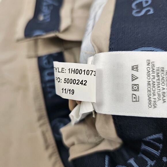 Vineyard Vines On The Go Shorts Mens 38 Stretch Performance Chino Flat Front Tan - Picture 4 of 9